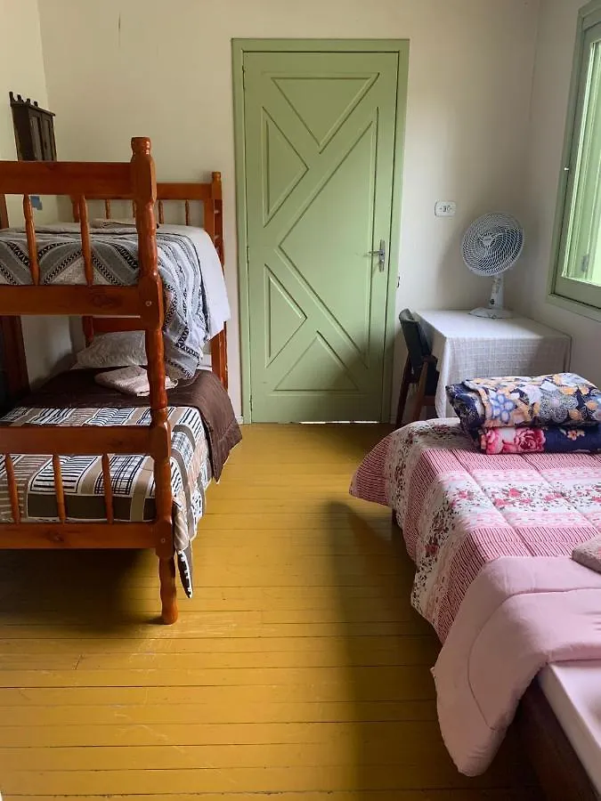 Bed and Breakfast Pedra Branca Eco Hostel E Camping Praia Grande